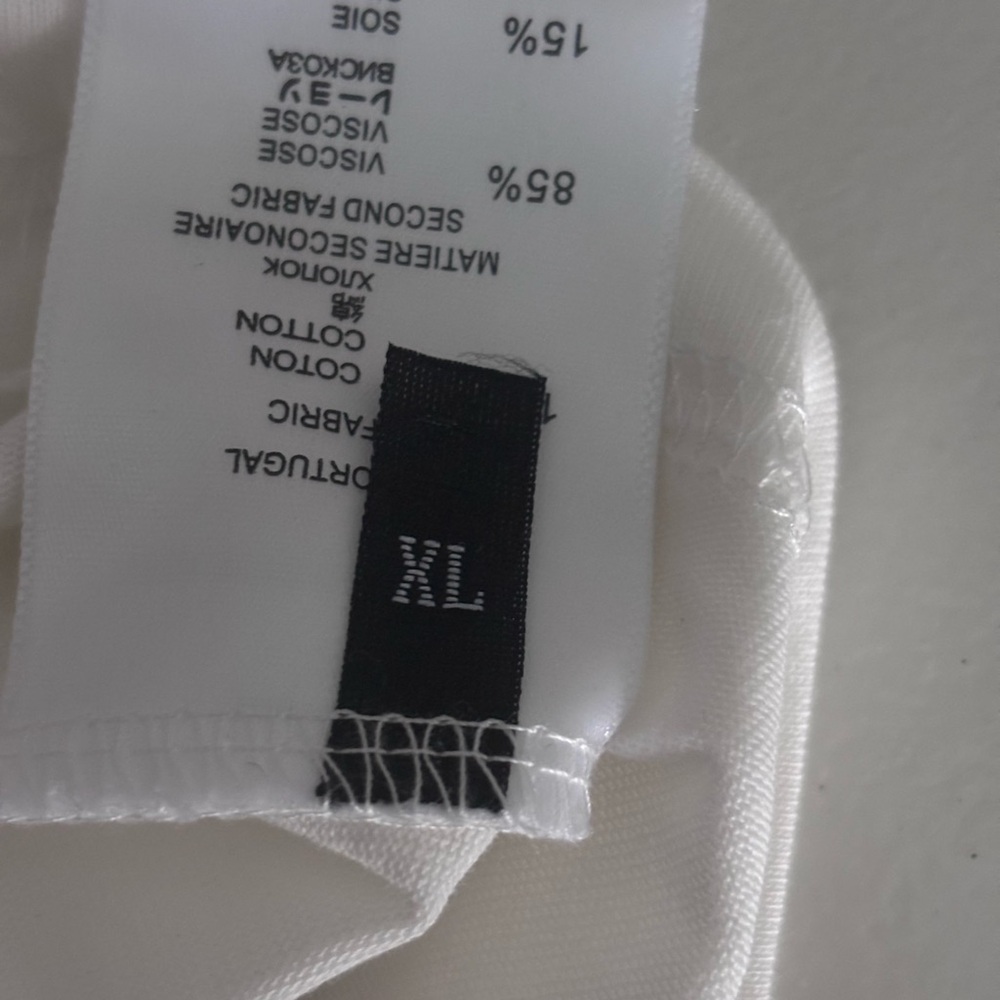 MOSCHINO IMITATION TEE SZ XL NWT - Picture 8 of 9